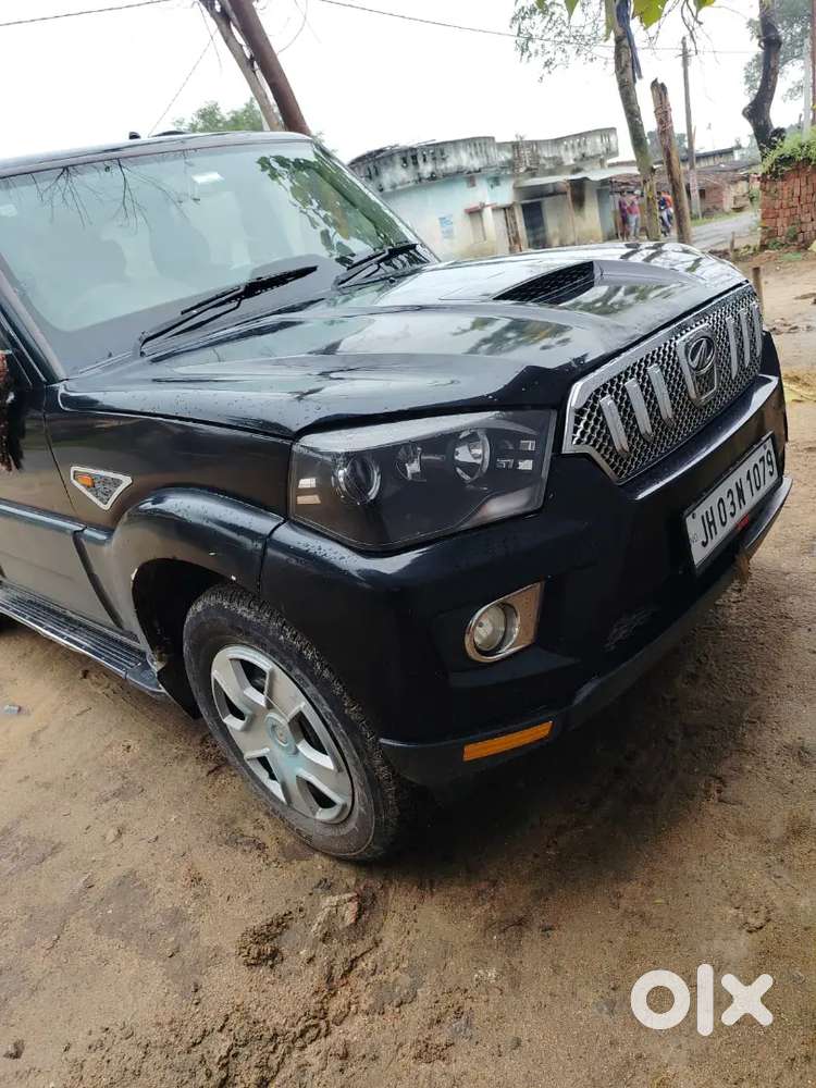 Mahindra Scorpio 2.2 Classic 2016