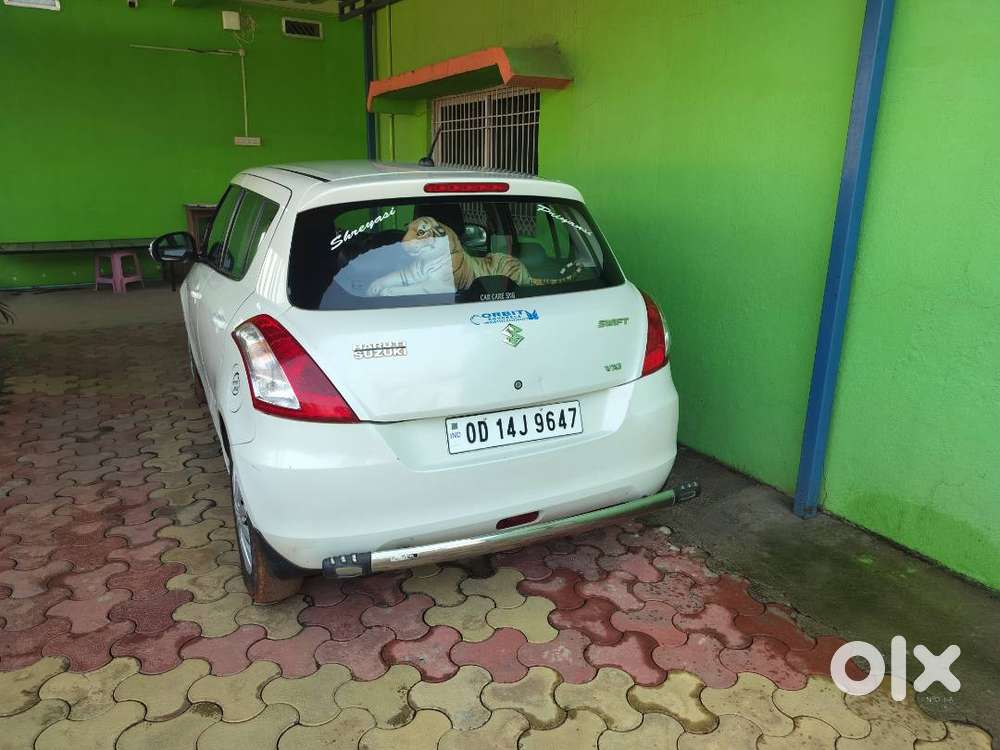 Swift Vxi Petrol 2017