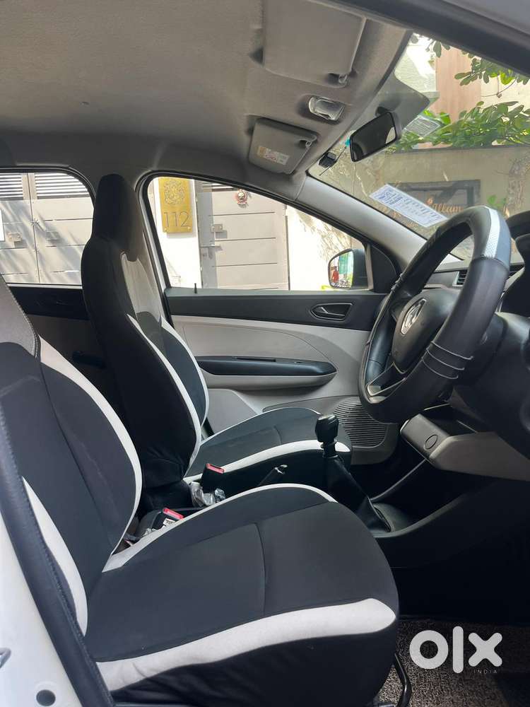 Renault Triber Rxl, 2022, Petrol