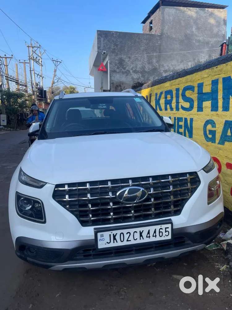 Hyundai Venue 2019 Petrol 48000 Km Driven