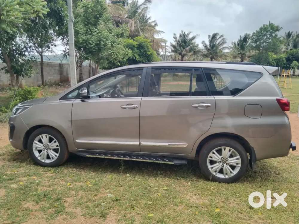 Toyota Innova Crysta 2018 2nd Owner