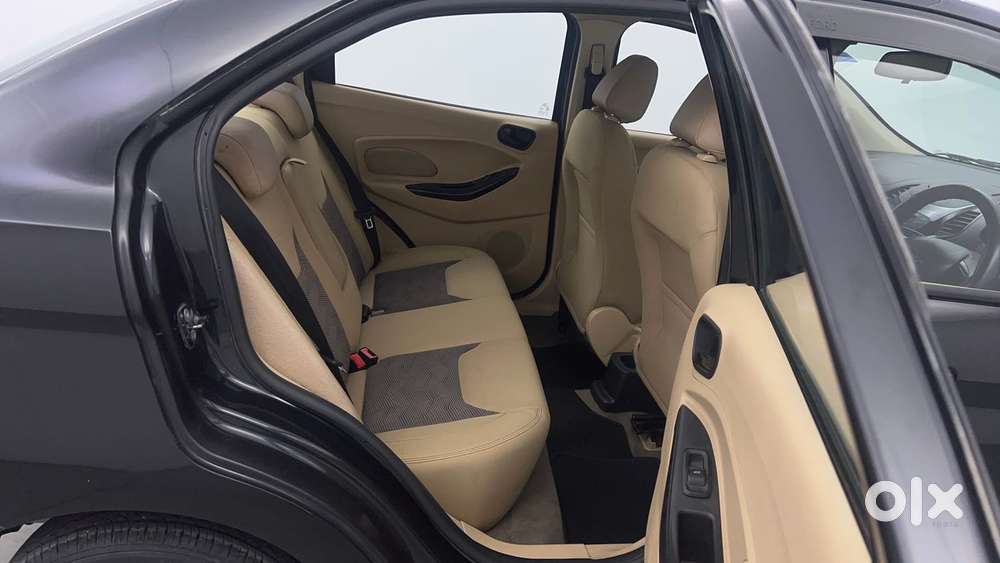 Ford Figo Aspire Titanium, 2016, Petrol