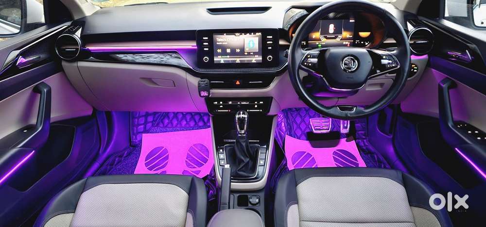 Skoda Slavia 1.0 Tsi Style At, 2022, Petrol