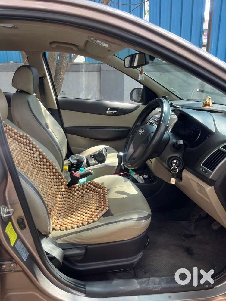 Hyundai Car 2012 Petrol