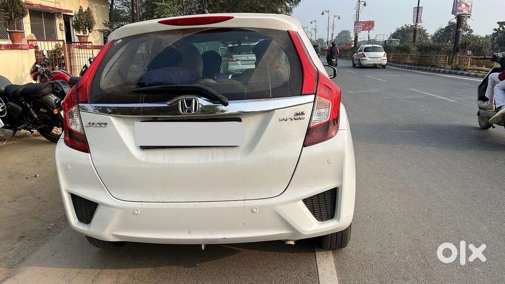 Honda Jazz Petrol 2018 Better Than Maruti Swift Fronce Baleno