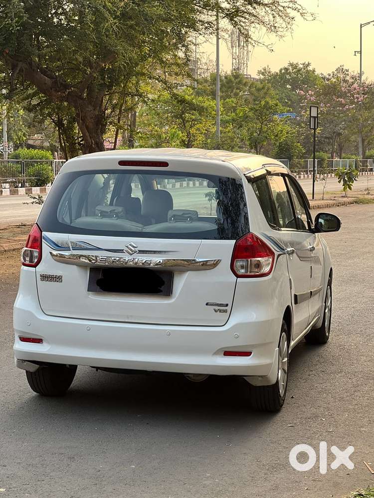 Maruti Suzuki Ertiga 2017 Diesel 99000 Km Driven