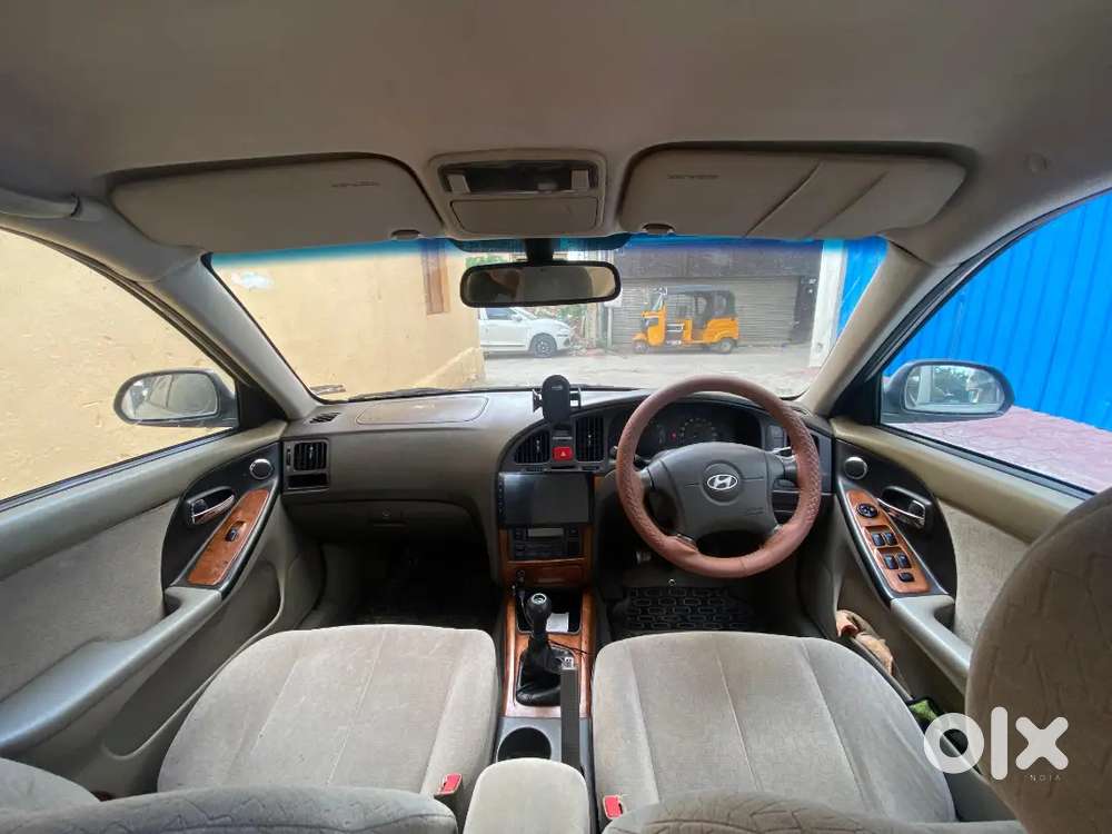 Hyundai Elantra 2005 Petrol Well Maintained