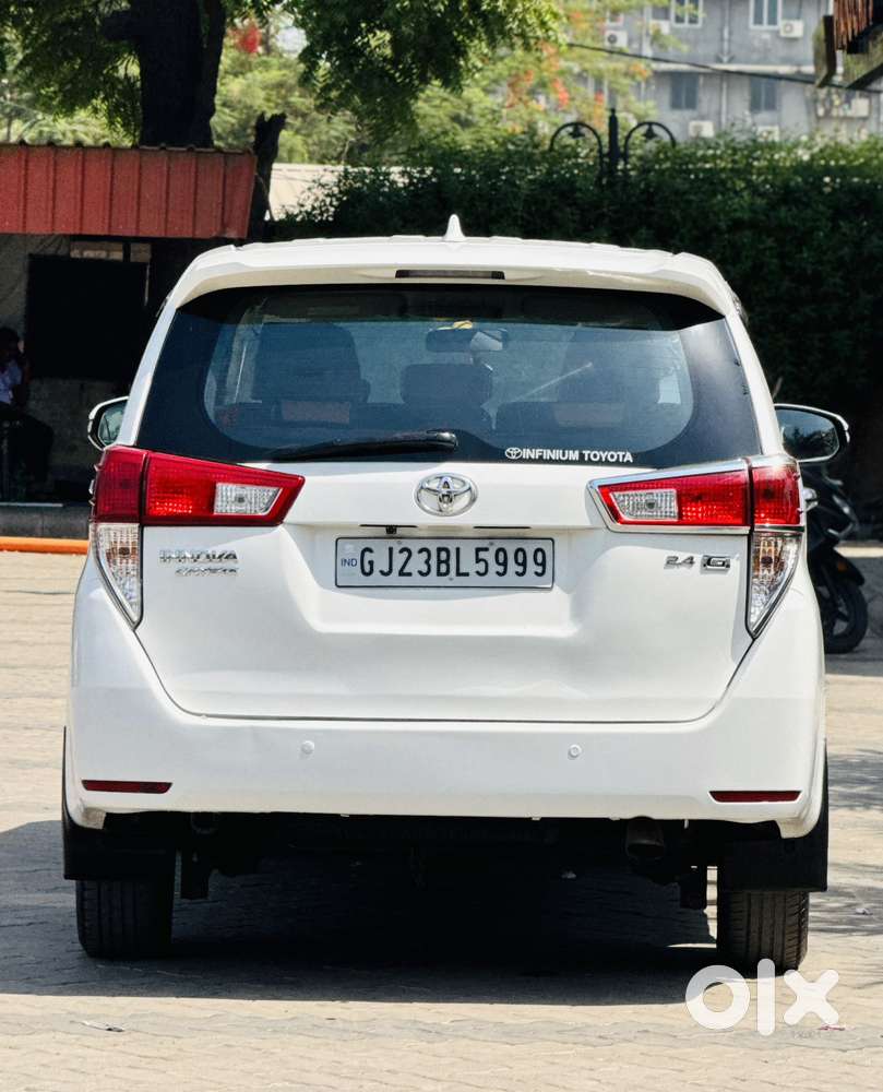 Toyota Innova Crysta G 8 Str, 2017, Diesel