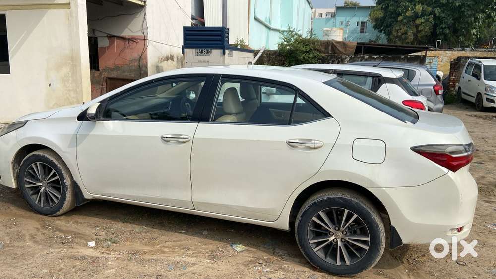 Toyota Corolla Altis 1.8 G, 2017, Petrol
