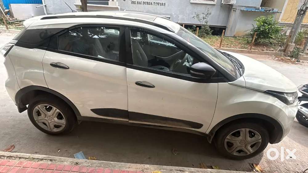 Tata Nexon Petrol Manual 2023