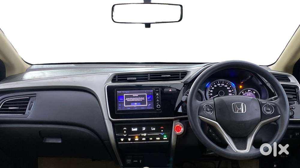 Honda City I-vtec V, 2018, Petrol