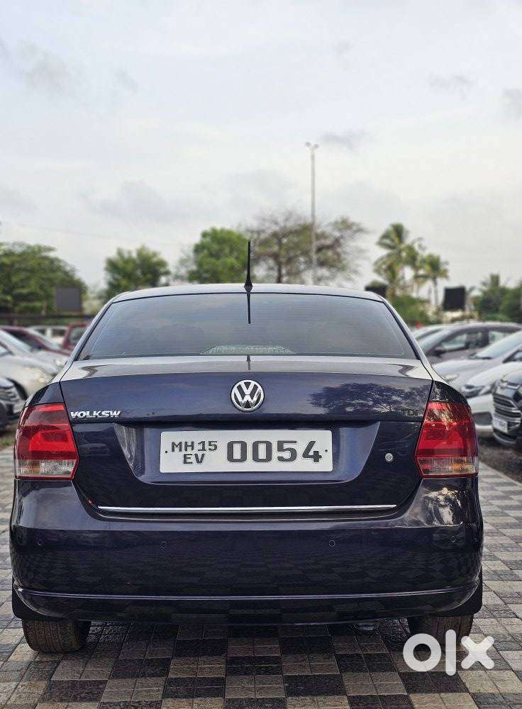 Volkswagen Vento 1.5l Tdi Highline Plus At Diesel, 2015, Diesel