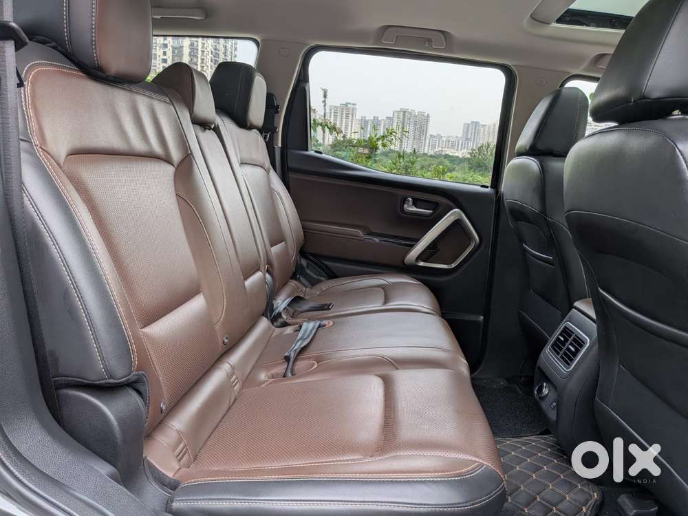 Mahindra Scorpio-n 2.0 Z8 L Petrol At 7 Str, 2024, Petrol