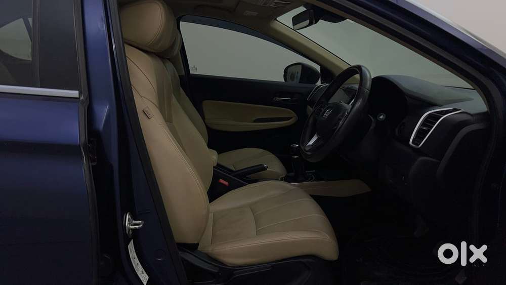 Honda City 1.5 Zx I-vtec Mt, 2023, Petrol