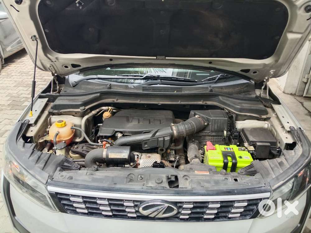 Mahindra Xuv300 W6, 2022, Petrol