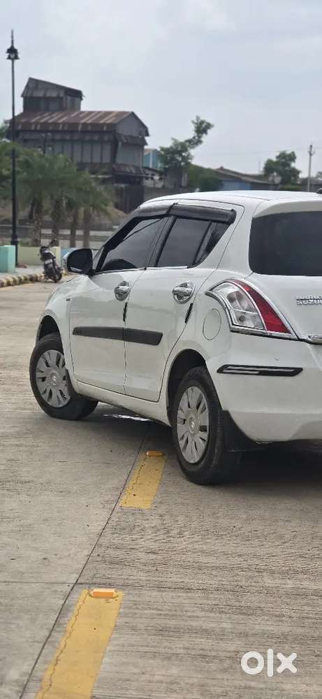 Maruti Suzuki Swift 2016