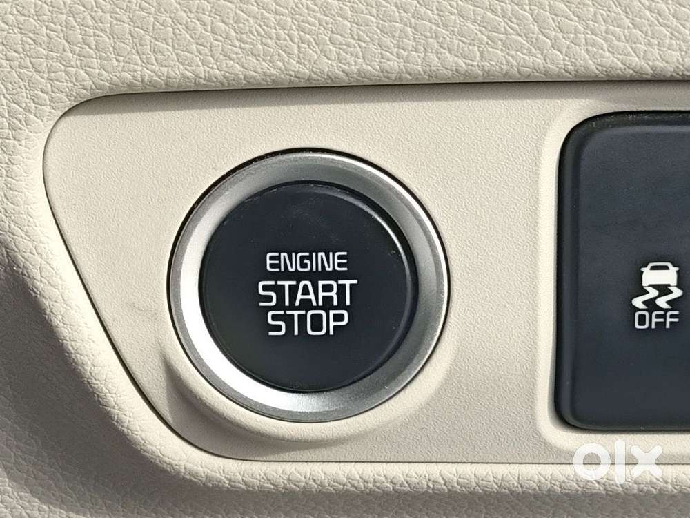 Kia Carens Clavis Htk Plus Dct, 2026, Petrol