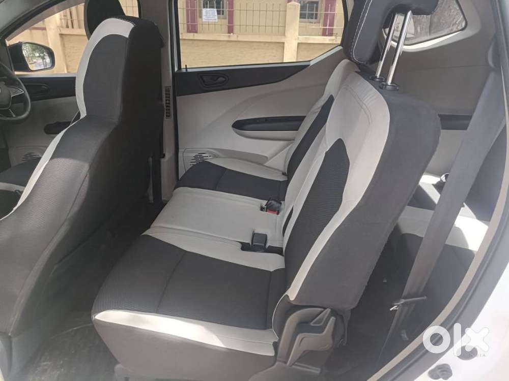 Renault Triber Rxt, 2019, Petrol