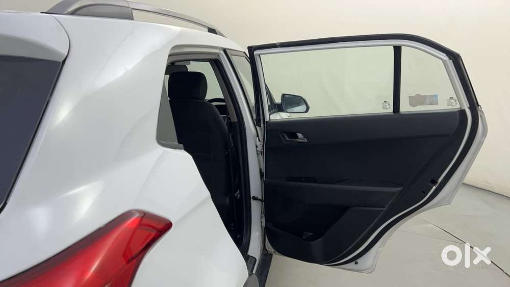 Hyundai Creta 1.6 Sx Plus Petrol At, 2016, Petrol