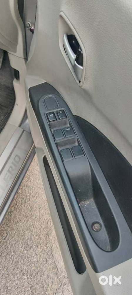 Maruti Suzuki Celerio 1.0 Vxi Mt, 2016, Petrol