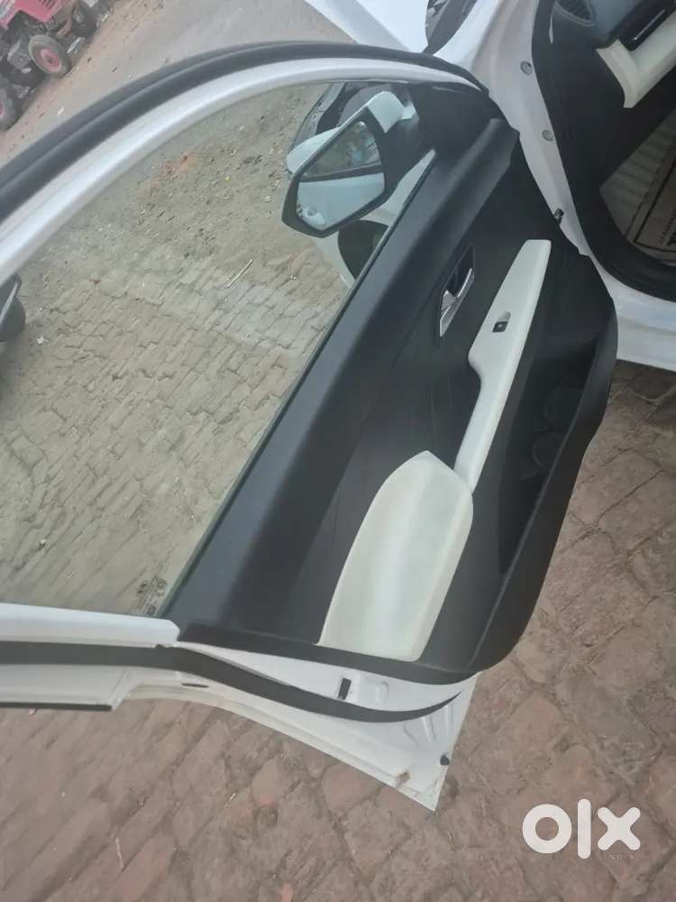 Hyundai Verna 2025 Petrol 6000 Km Driven