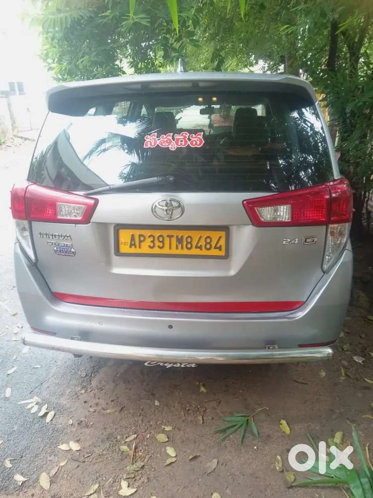 Toyota Innova Crysta 2020 Diesel 295000 Km Driven