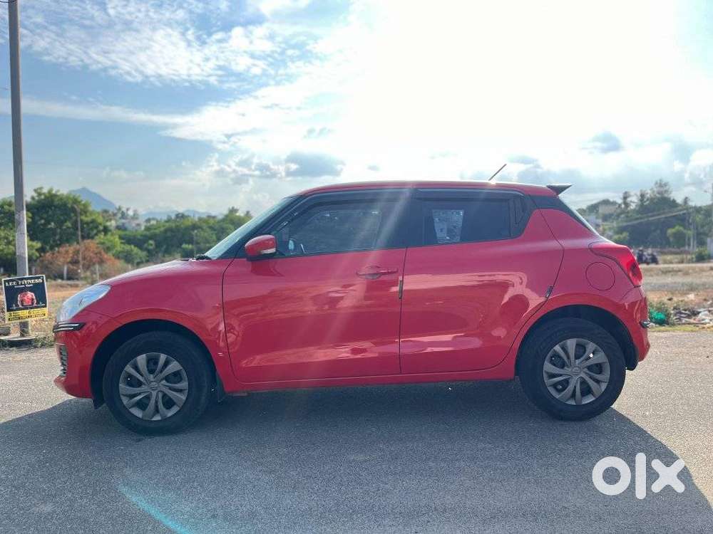 Maruti Suzuki Swift Vxi + Manual, 2021, Petrol