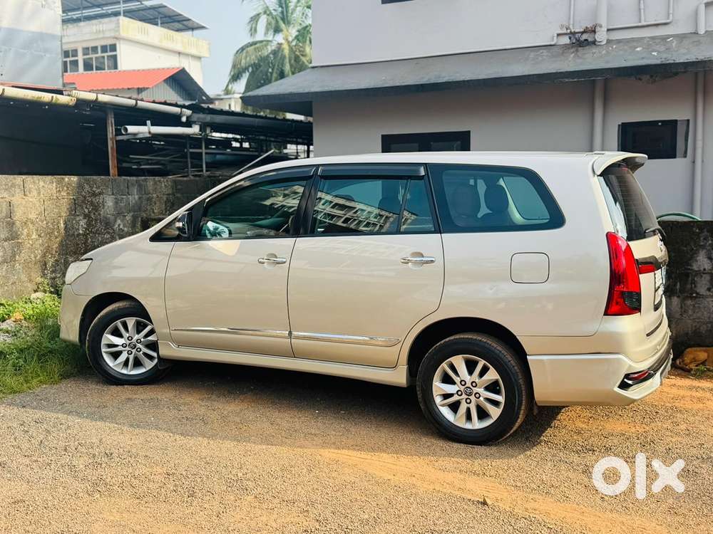 Toyota Innova Diesel 2013 Car