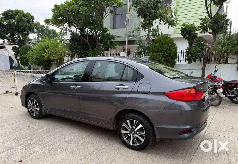Honda City I-vtec V, 2017, Petrol