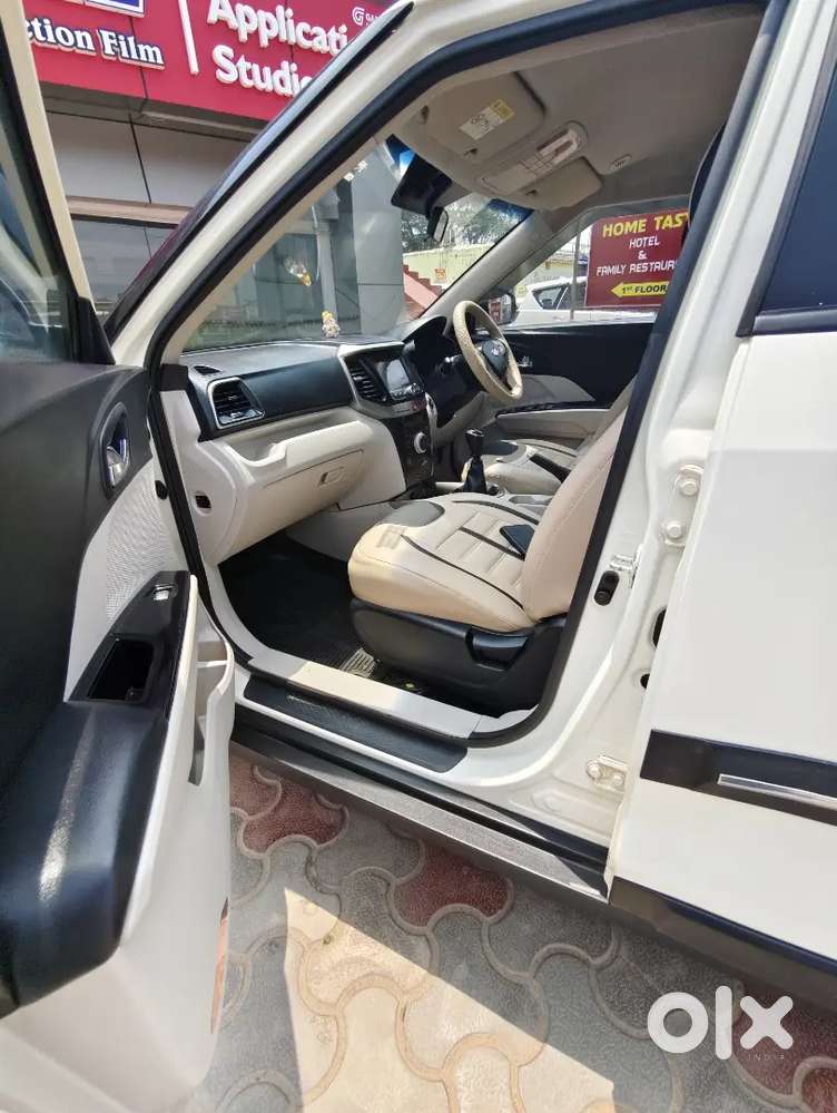 Mahindra Xuv300 2021 Petrol 39000 Km Driven