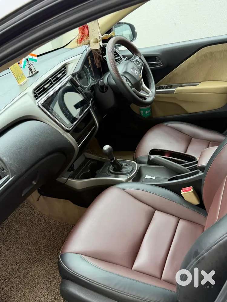 Single Hand Car 68000 Km Driven