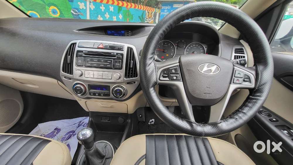 Hyundai I20 Sportz 1.2 Vtvt, 2014, Petrol