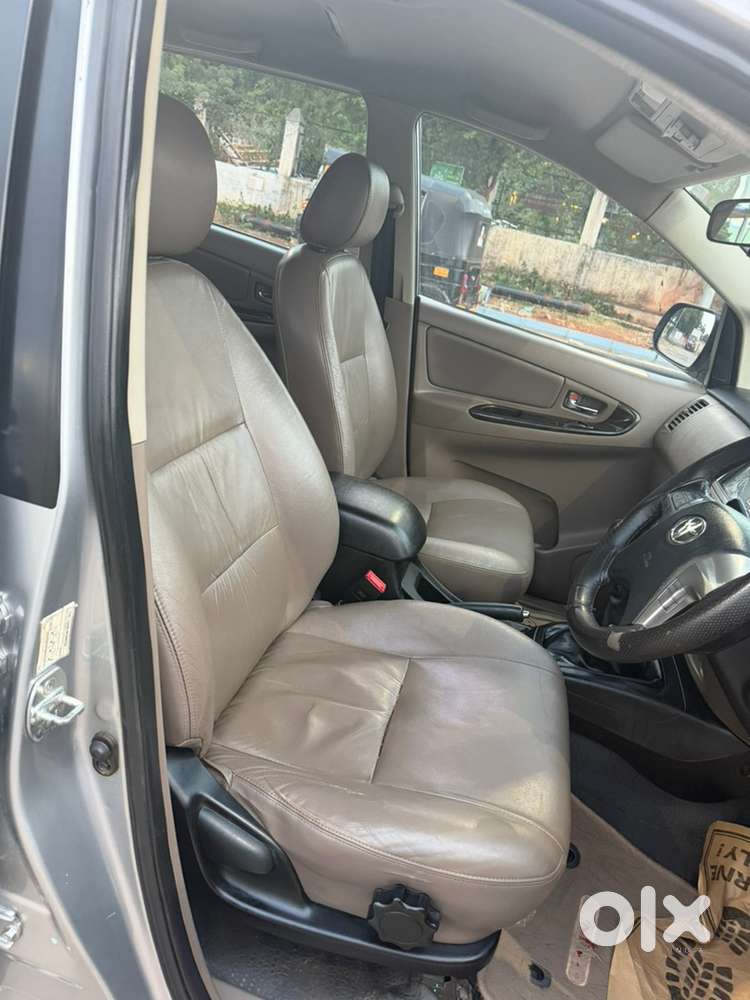 Toyota Innova Diesel 2015 Model