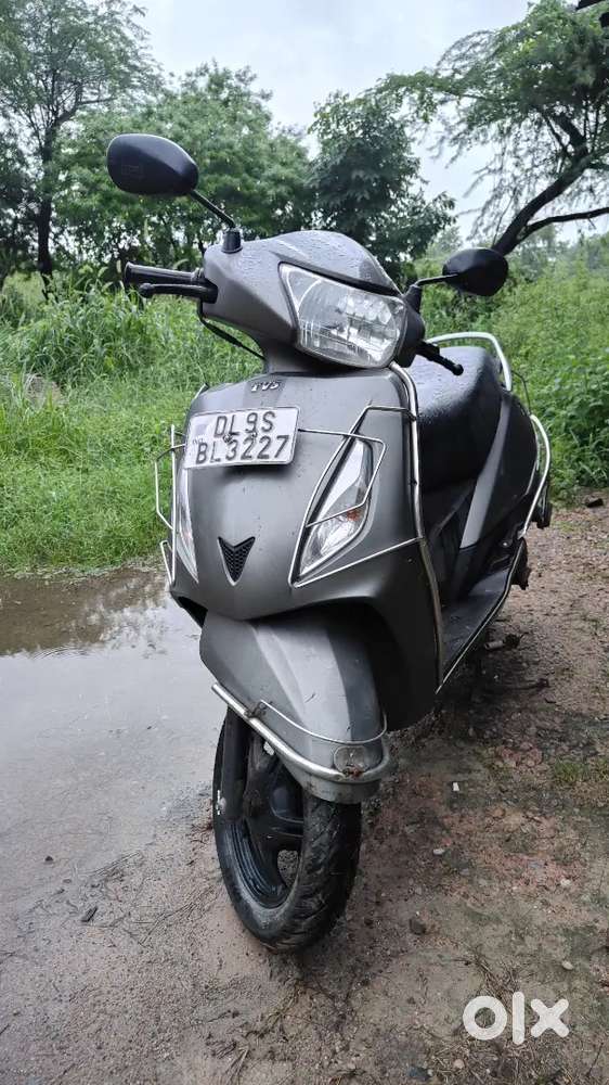 Defence Person Scooty Tvs Jupiter