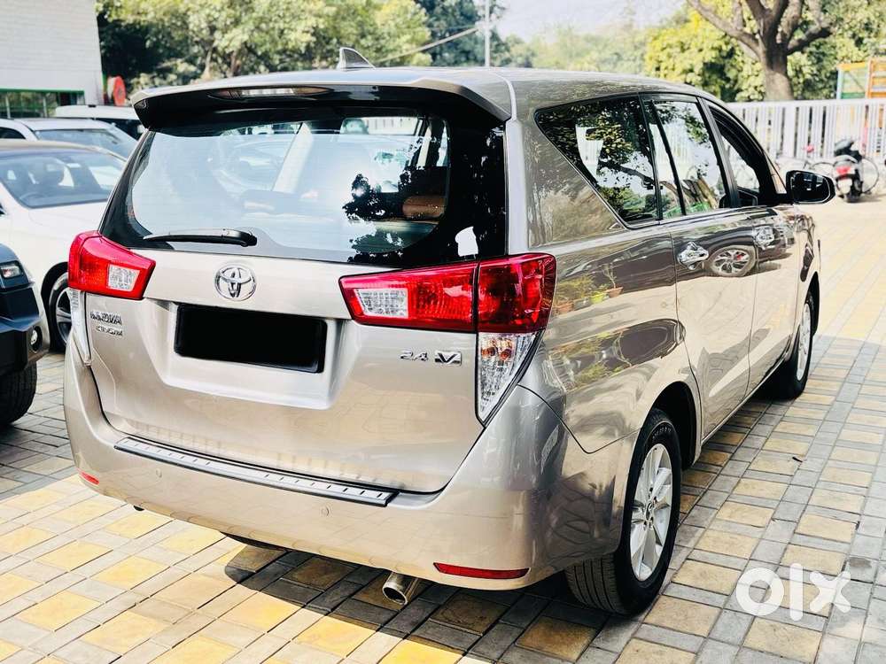 Toyota Innova Crysta 2.4 V 7 Str, 2018, Diesel