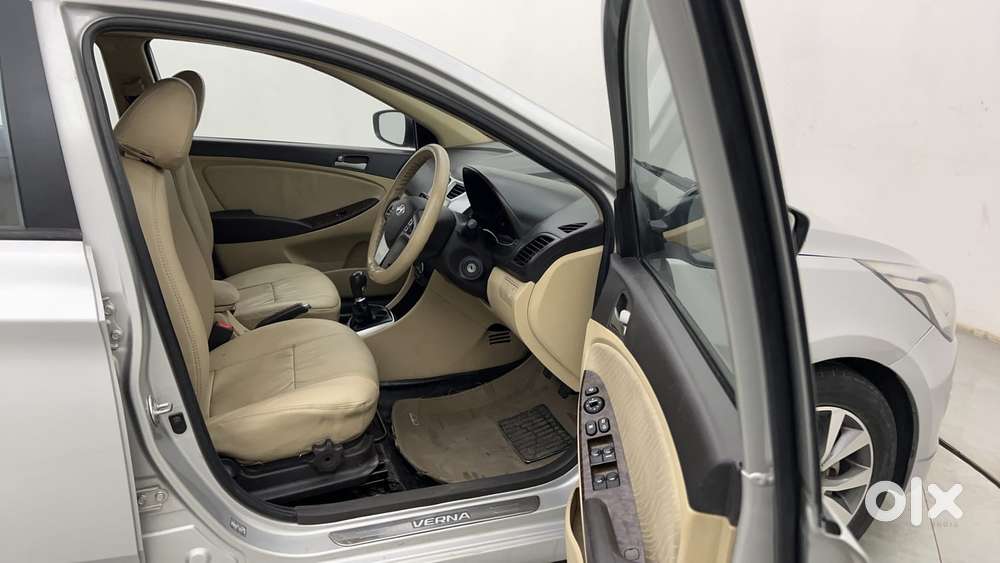 Hyundai Verna 1.6 Vtvt Sx, 2016, Petrol