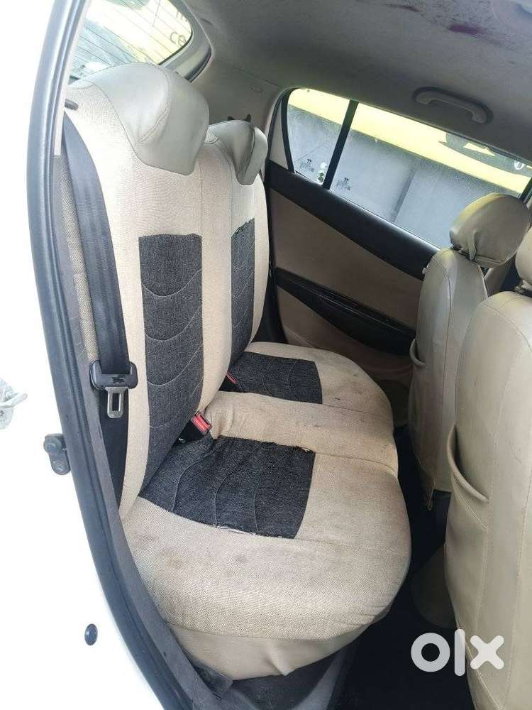 Hyundai I20 2009-2011 Magna, 2012, Petrol