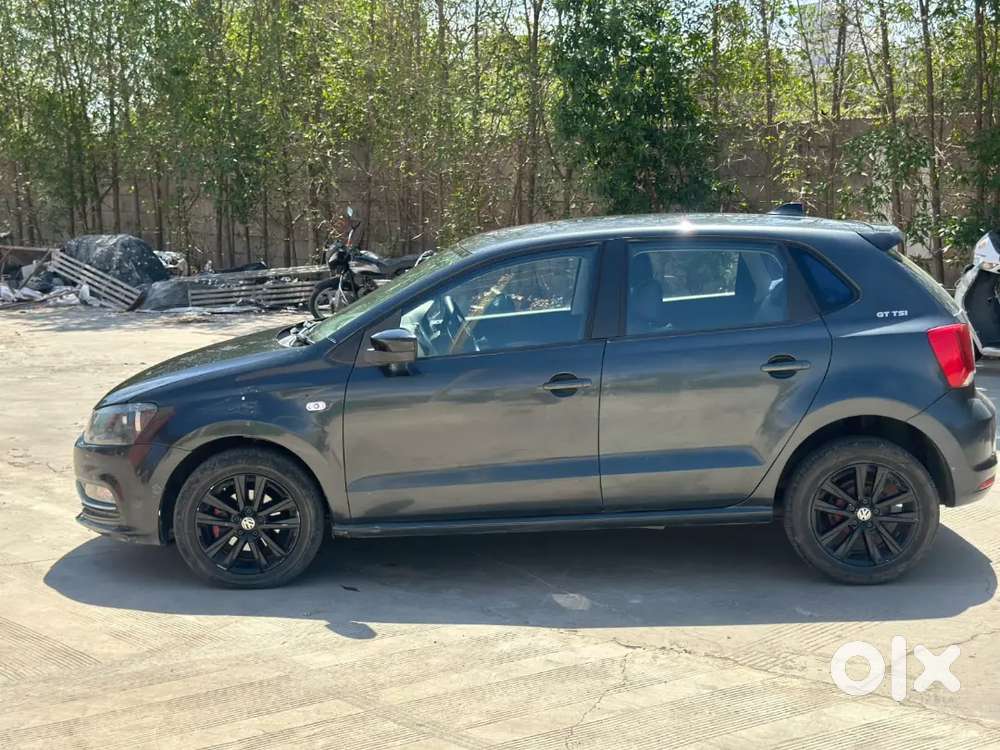 Volkswagen Polo 2015 Petrol 100000 Km Driven Good Condition