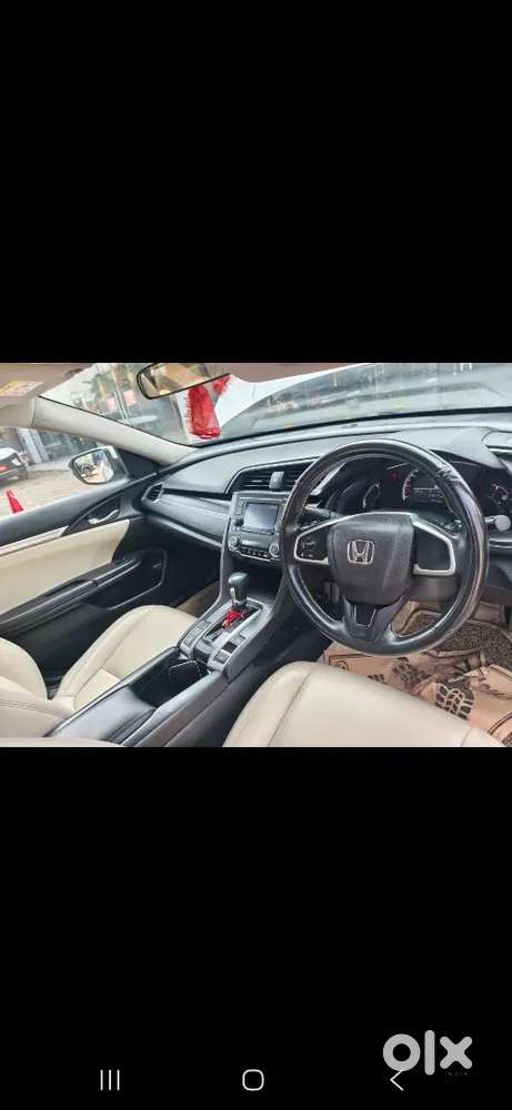 Honda Civic 1.8 V 2019
