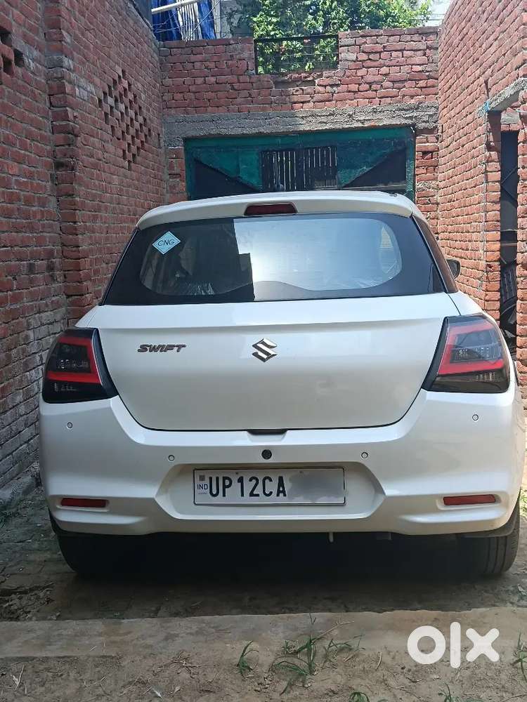 Maruti Suzuki Swift 2025 Cng & Hybrids 11000 Km Driven Muzaffarnagar