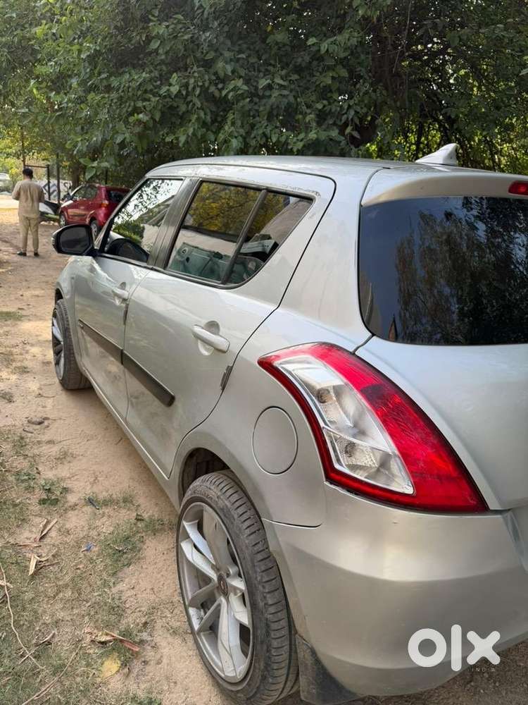 Maruti Suzuki Swift 2015 Petrol 62600 Km Driven