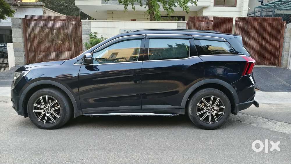 Mahindra Xuv700 2.2 Ax 7 Diesel Mt Luxury Pack Str, 2022, Diesel