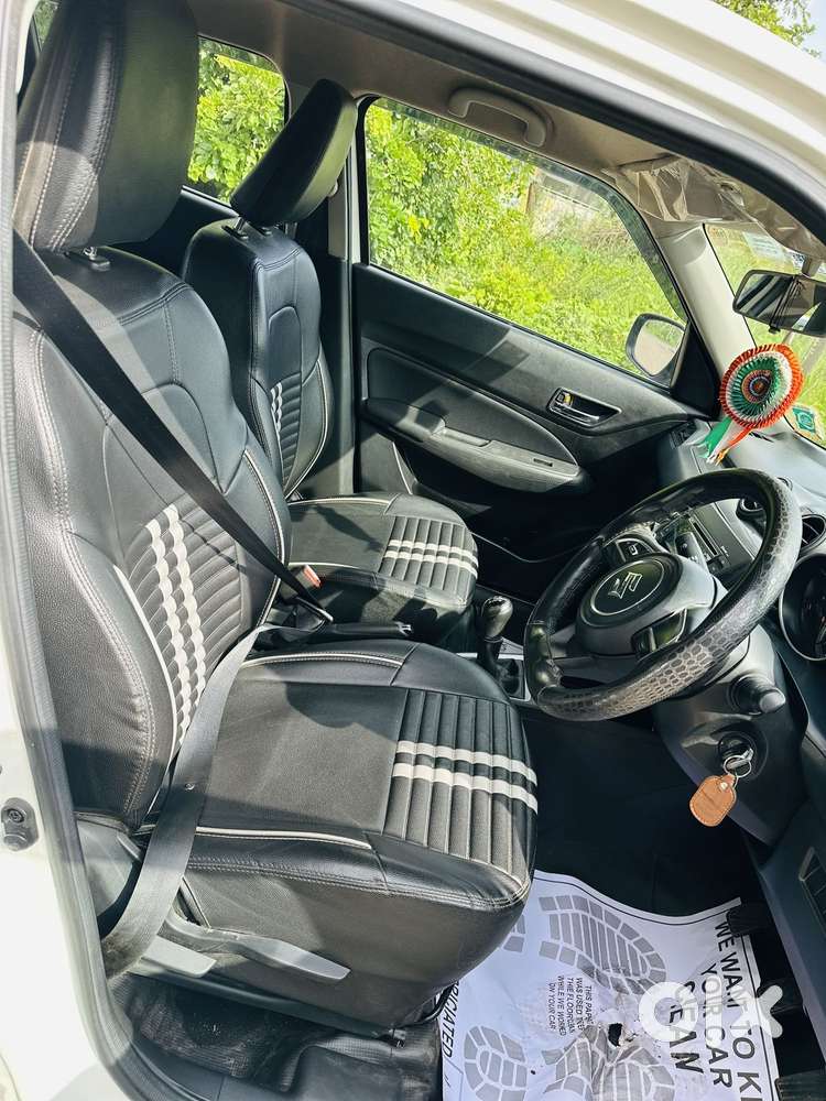 Maruti Suzuki Swift Vxi, 2020, Petrol