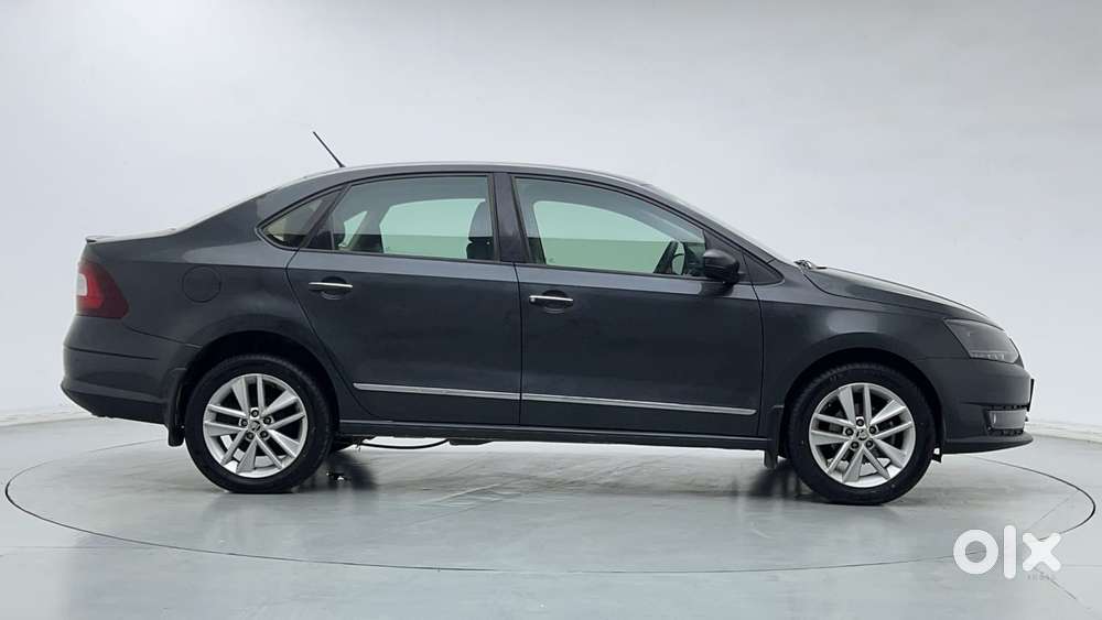 Skoda Rapid 1.5 Tdi Style/1.5 At Style, 2020, Petrol