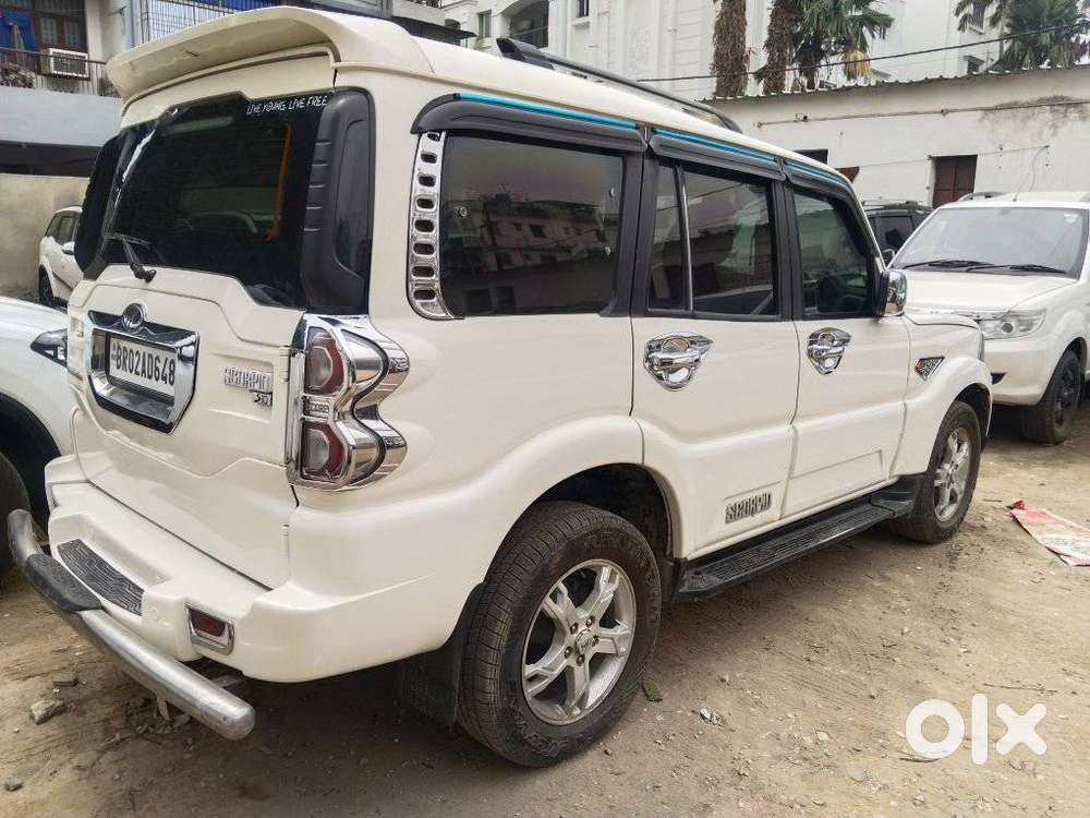 Mahindra Scorpio S10, 2016, Diesel