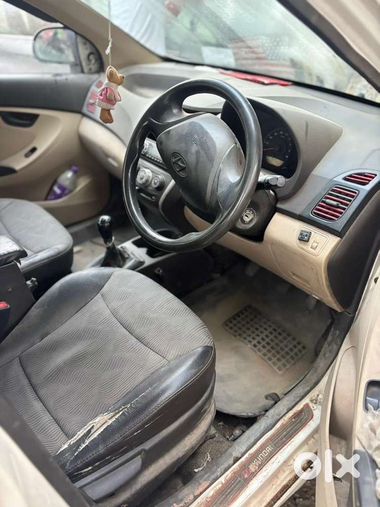 Hyundai Eon 2012 Cng & Hybrids Well Maintained