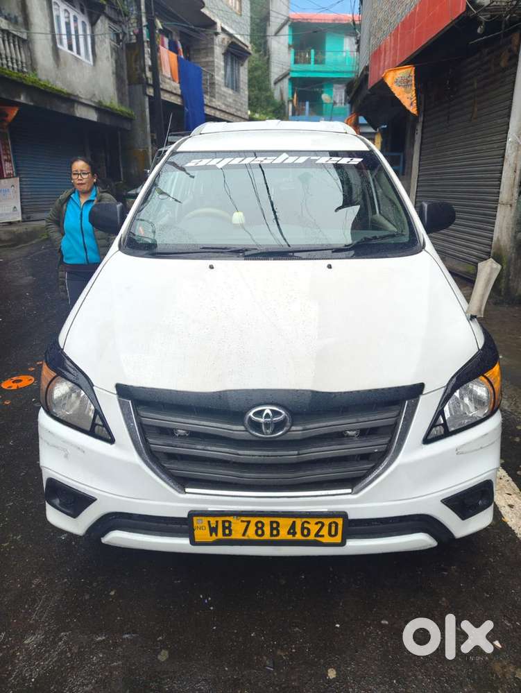Toyota Innova Diesel 2014