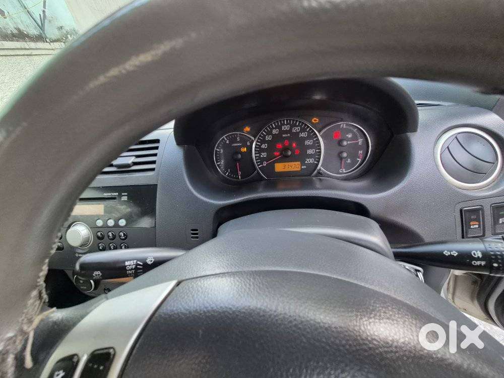 Maruti Suzuki Swift Dzire Zdi Bsiv, 2011, Diesel