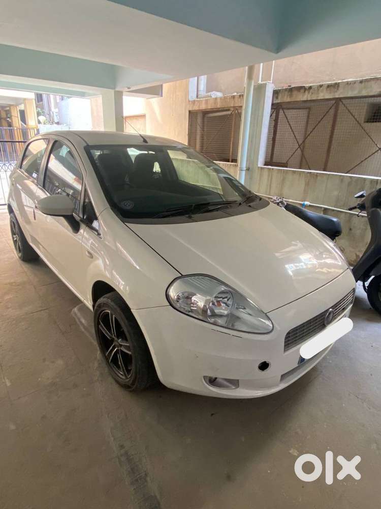 Fiat Grande Punto (2012) – Diesel  Top Model  Well Maintained