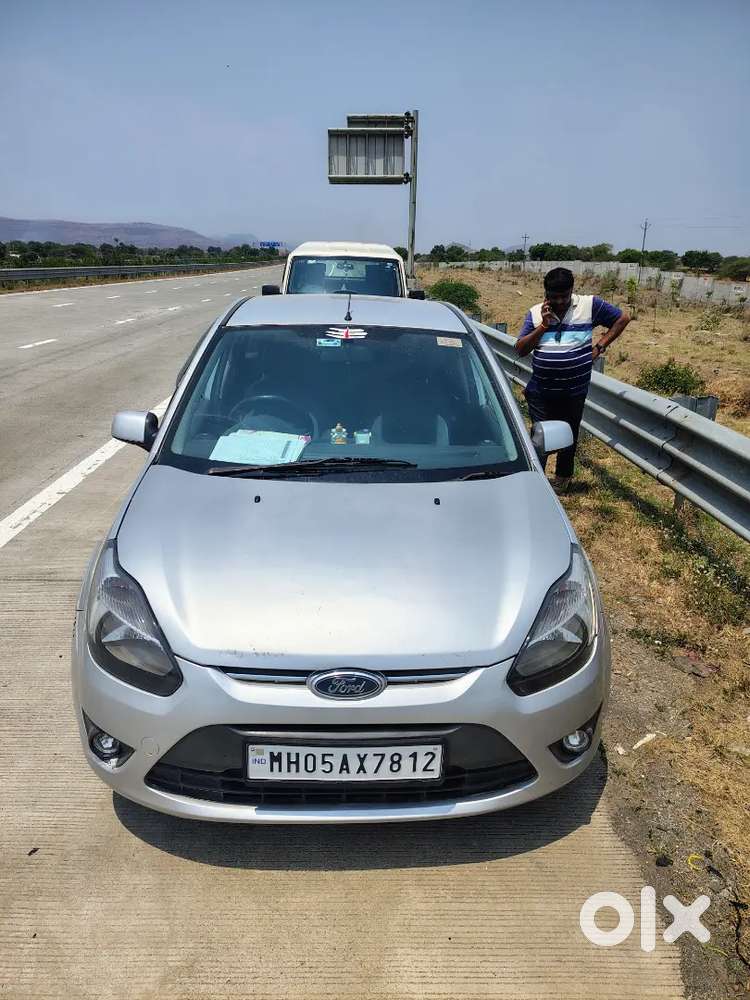 Ford Figo 2012 Diesel 105000 Km Driven